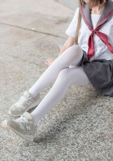 用力抵着尿进去了h