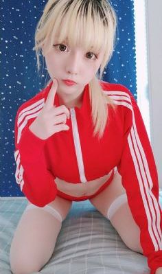 忘带罩子了让他捏了一节课视频