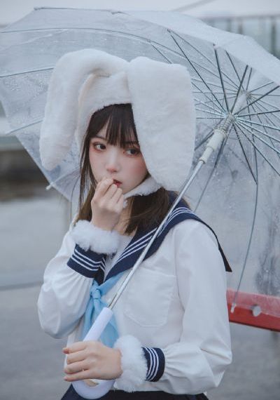艾草草免费视频观看