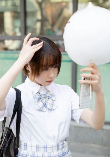 爱妻秦玲