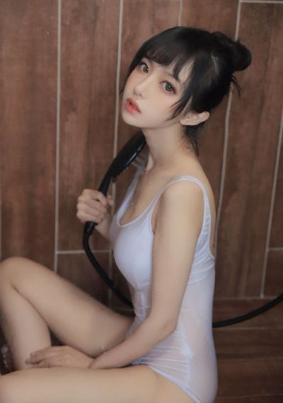 年轻的女教师5