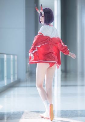 轻漂亮岳每4乱理电影片